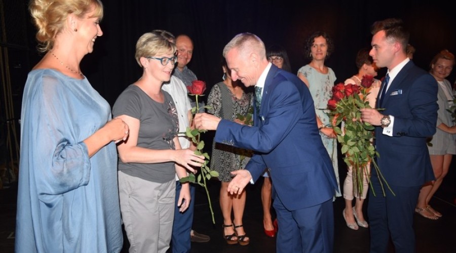 Nagrody burmistrza Nowego dworu gdańskiego (100)