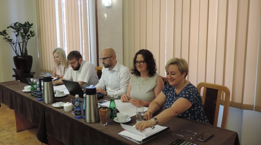 sesja rady powiatu nowodworskiego (11)