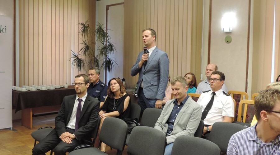 sesja rady powiatu nowodworskiego (3)