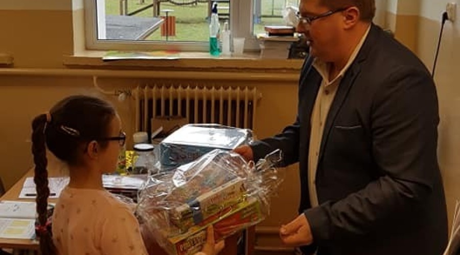 50322080_988627578003071_5711599062436806656_n