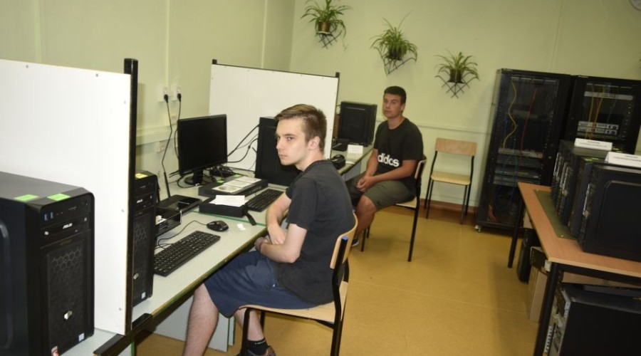 egzaminy zawodowe zs nr 2 (11)