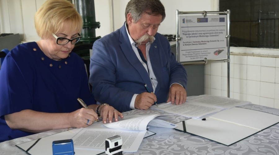 cwż-podpisanie-umowy-90