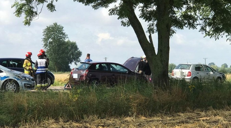 kolizja 4 aut tujsk (4)