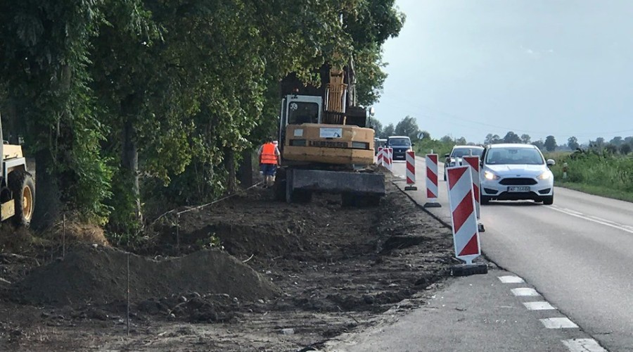  budowa chodnika przy drodze nr 502 (4)