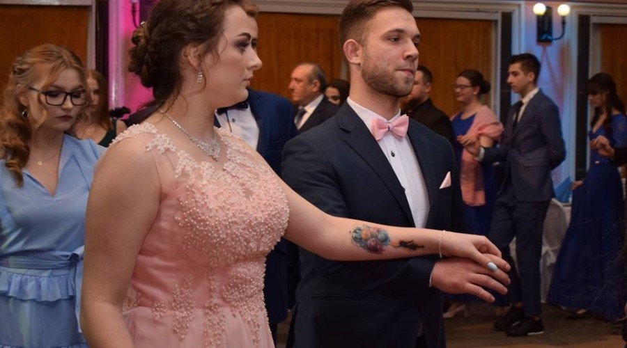 studniówka liceum 2019 r (22)