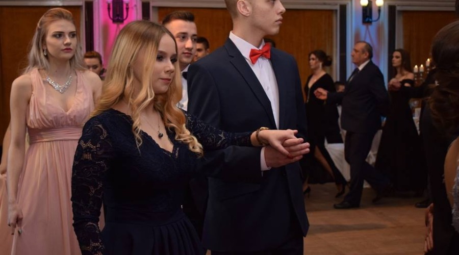 studniówka liceum 2019 r (6)