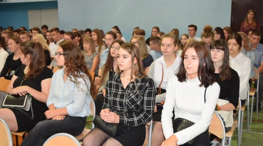 poczatek roku szkolnego liceum zs nr 1 (48)