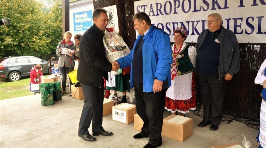 Staropolski Przegląd Piosenki Biesiadnej w Starym Polu (1)