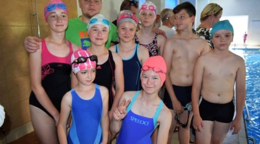 Międzyszkolne zawody pływackie stegna (26)