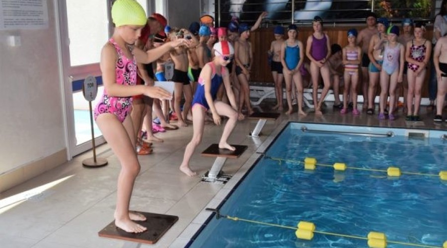 Międzyszkolne zawody pływackie stegna (29)