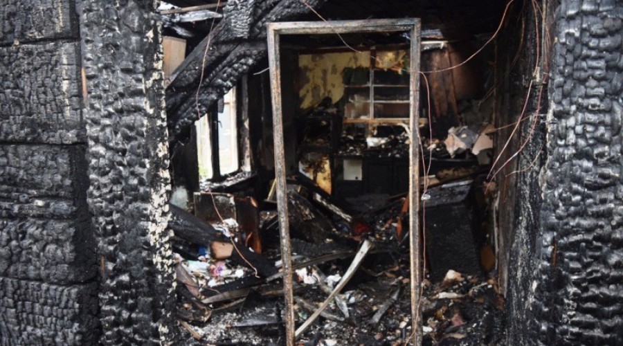 Izbiska-dom-po-pożarze-25
