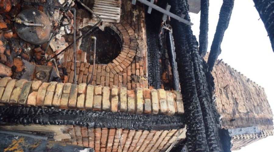 Izbiska-dom-po-pożarze-27