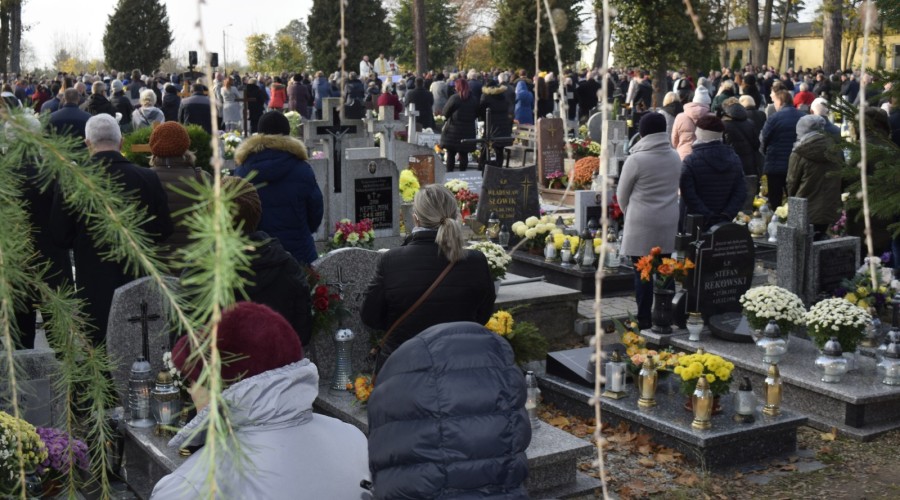 1 listopada święto zmarłych (16)