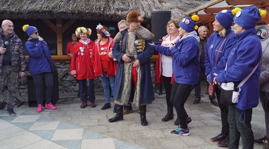 V kąpiel morsów w Kątach Rybackich. Sportowy weekend w Gminie Sztutowo (3)