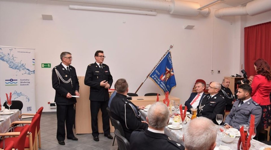 Wigilia strażaków ochotników z powiatu nowodworskiego (15)