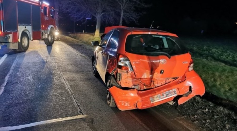  karambol z udziałem czterech samochodów  na drodze j nr 55  (4)