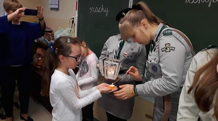 Betlejemskie Światła Pokoju (9)