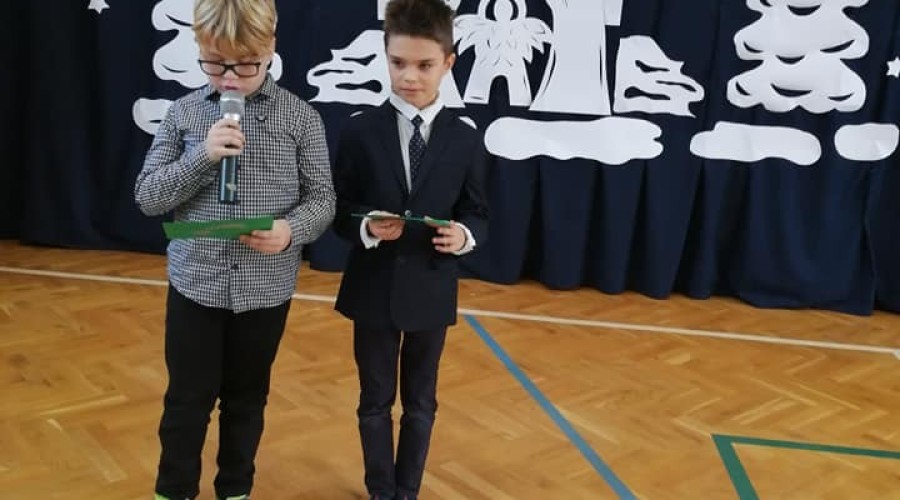 Stegna. Jasełka i kiermasz bożonarodzeniowy (15)