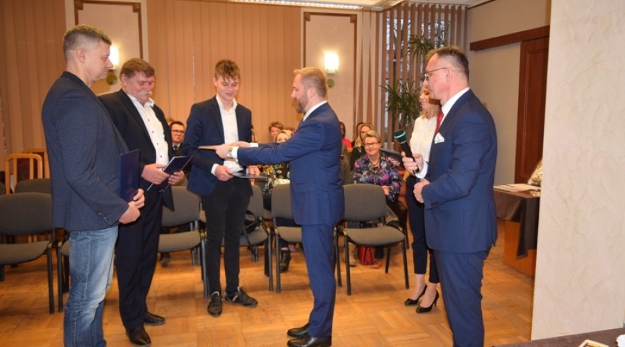 sesja powiat wyróznienia0109