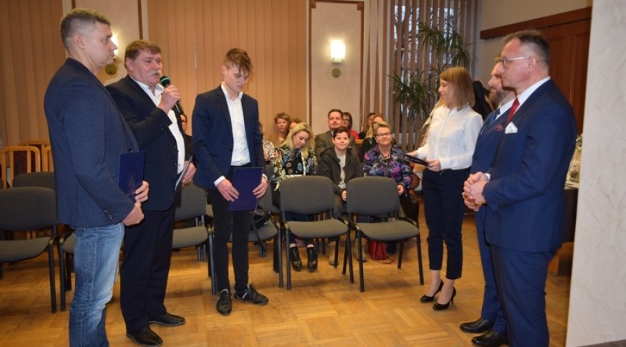 sesja powiat wyróznienia0112