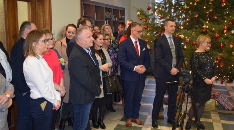 sesja budzetowa powiat nowodworski0129