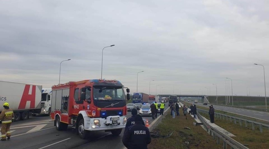 fot. osp ndg wypadek s7 (3)