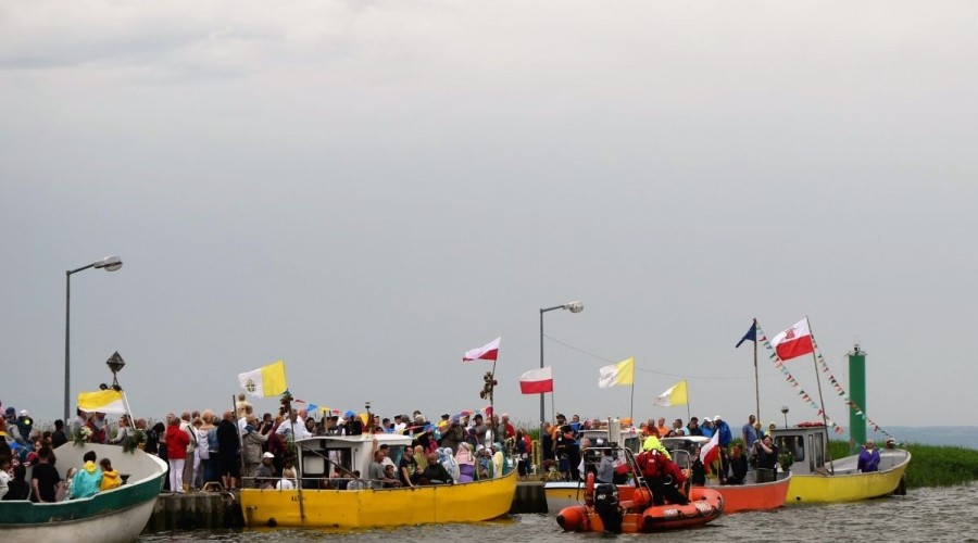 Dzień Rybaka. Święcenie łodzi. 2017 fot. Żuławy TV (9)