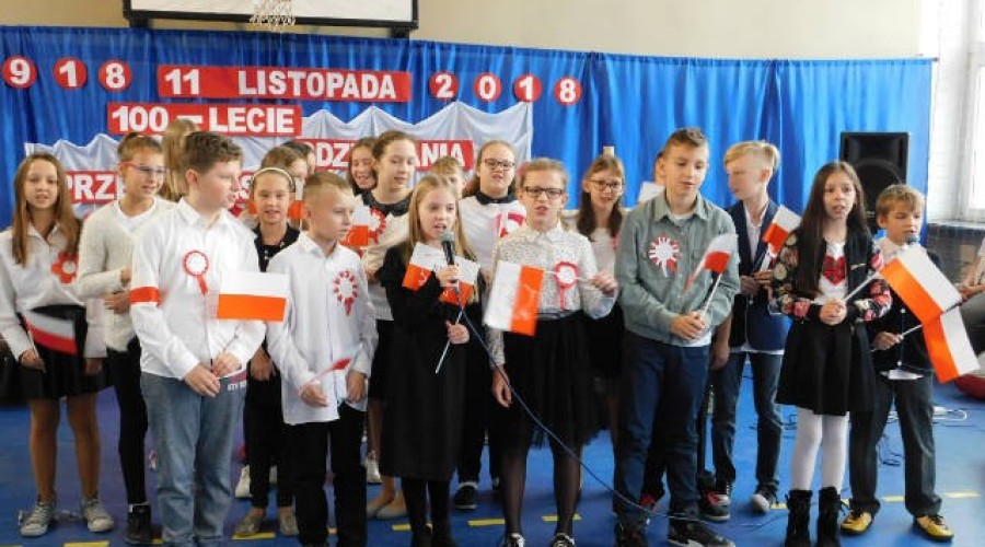 Dzień-niepodległości-w-ZSP-Drewnica-13