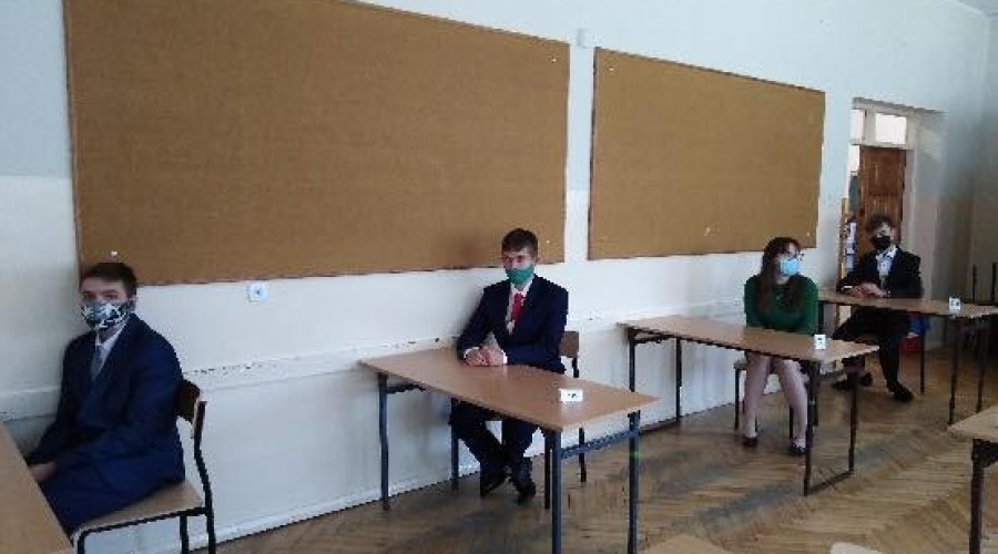 ośmioklasiści egzaminy 2020 Tujsk (1)