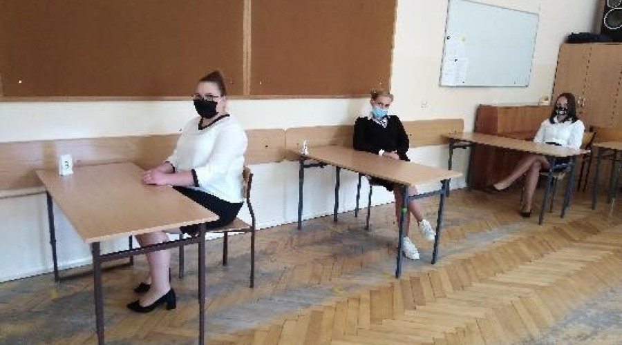 ośmioklasiści egzaminy 2020 Tujsk (6)