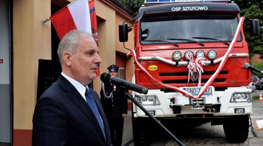 nowy wóz osp sztutowo (4)