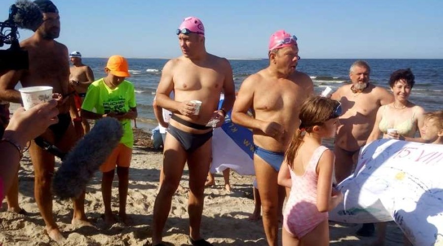 leszek naziemiec przepłynął wisłę wpław04