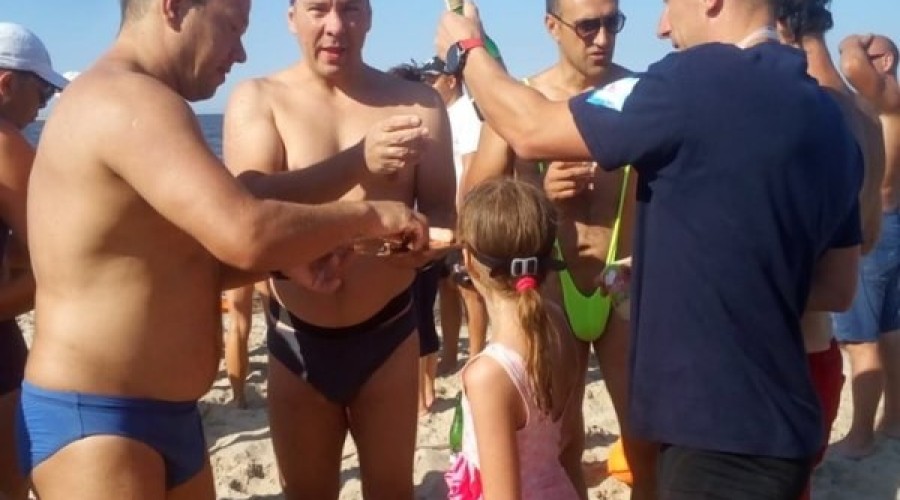 leszek naziemiec przepłynął wisłę wpław08