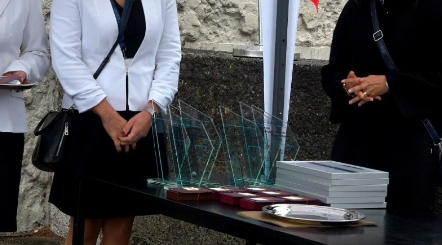 odznaczenia muzeum stutthof01