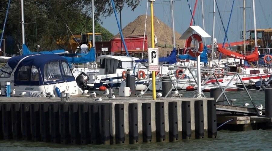 11 mln. złotych na rozbudowę portu w Krynicy Morskiej. (17)