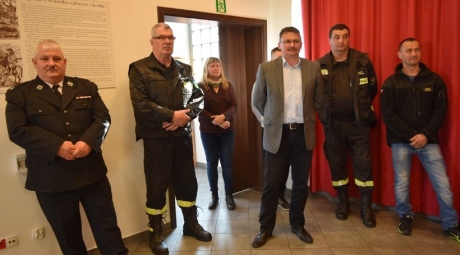 młodzież-zapobiega-pożarom001020