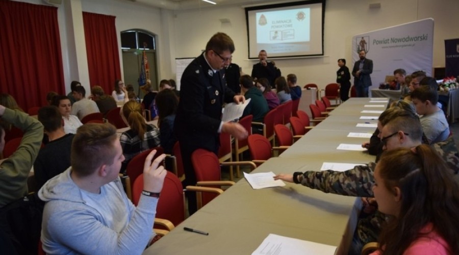 młodzież-zapobiega-pożarom001033