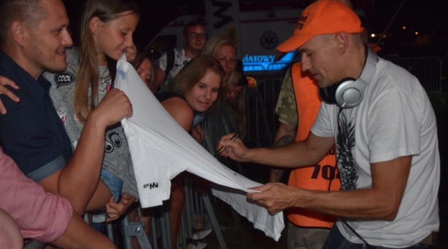 lato na maxxxa stegna (19)