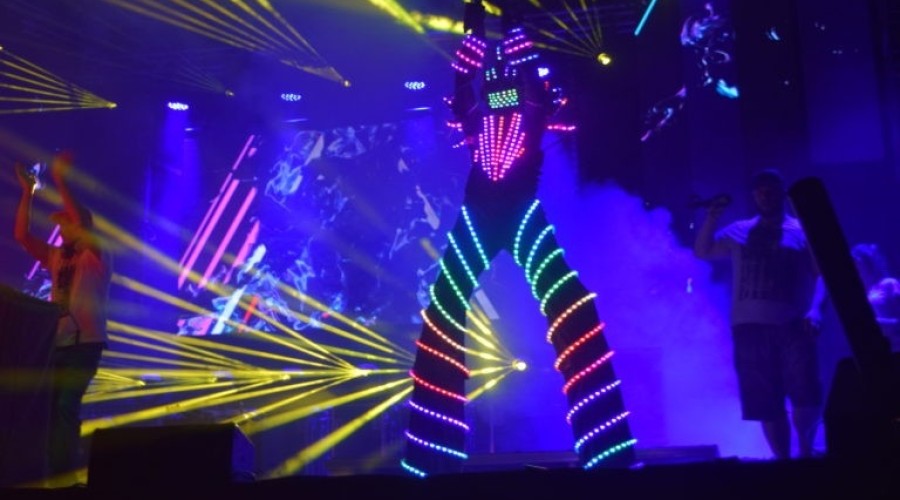 lato na maxxxa stegna (24)