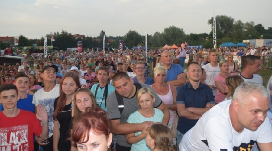 lato na maxxxa stegna (3)