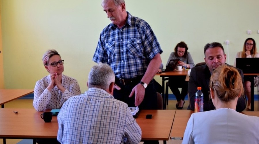 sesja rady gminy stegna (1)