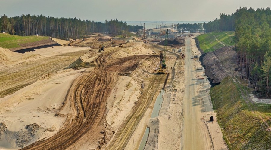 Wrzesień na budowie drogi wodnej łączącej Zalew Wiślany z Zatoką Gdańską Zdjęcia (10)