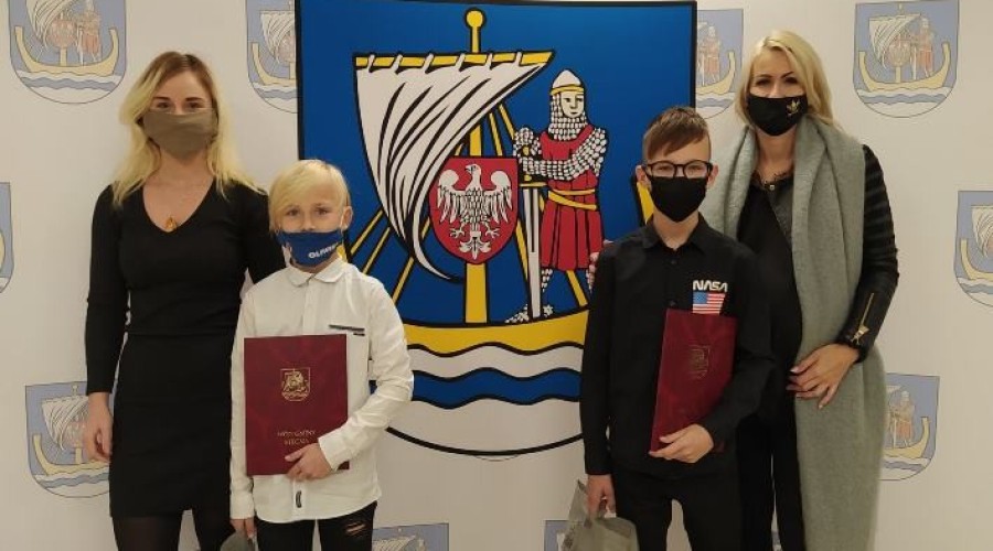 stypendia sportowe gmina stegna17