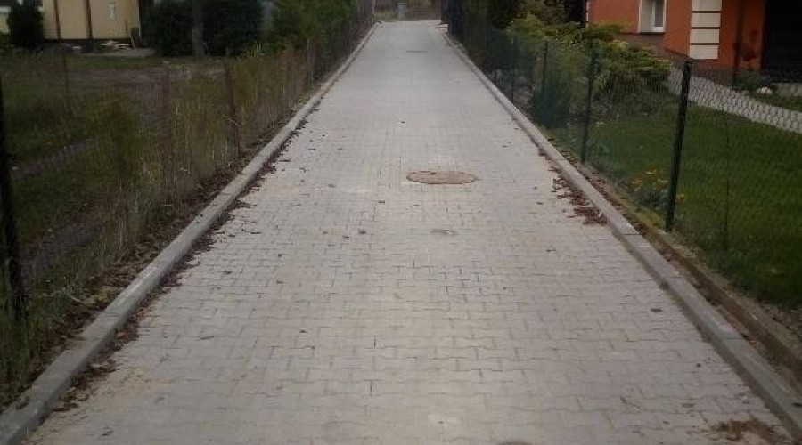 Zakończono budowę drogi gminnej na działkach nr 447 i 451 w Kątach Rybackich.5