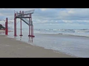 Sztorm i cofka na Bałtyku 2025