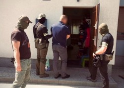 Czerpali korzyści z legalizowania Kolumbijczykom pracy