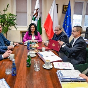 Żuławy przyspieszają. Samorządowcy o żegludze, kolei i nowym korytarzu transportowym