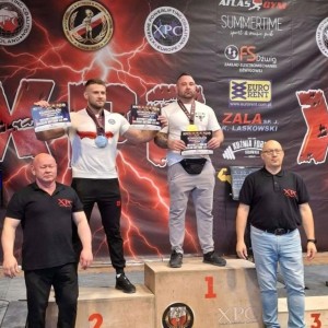 Nowodworski policjant asp. Paweł Marczak podwójnym mistrzem Europy i mistrzem Polski służb mundurowych w wyciskaniu sztangi leżąc