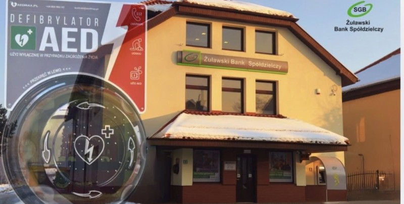 AED dostępne dla mieszkańców Nowe urządzenie ratujące życie na budynku Żuławskiego Banku Spółdzielczego