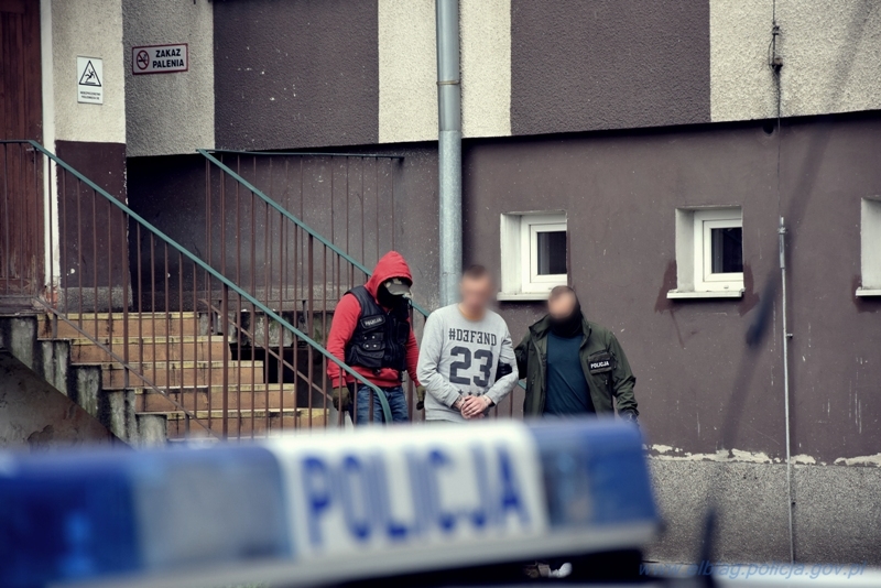 Tymczasowy areszt dla podejrzanego o zabójstwo ze szczególnym okrucieństwem